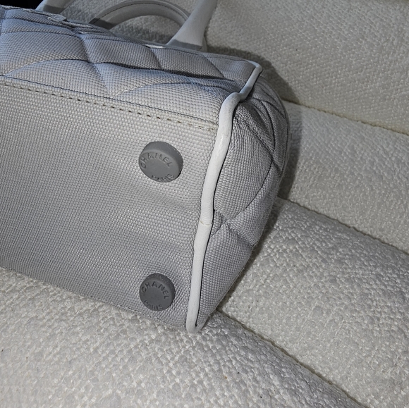 AUTHENTIC VINTAGE CANVAS CHANEL HANDLES BAG, USED CONDITION - Picture 10 of 15